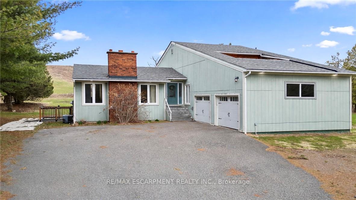 Photo 6 of 867-855 Jerseyville Road W, Hamilton, Rural Ancaster — HOMEH