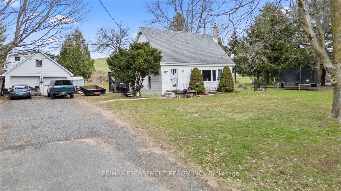 Photo 11 of 867-855 Jerseyville Road W, Hamilton, Rural Ancaster — HOMEH