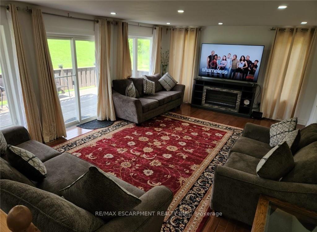 Photo 16 of 867-855 Jerseyville Road W, Hamilton, Rural Ancaster — HOMEH