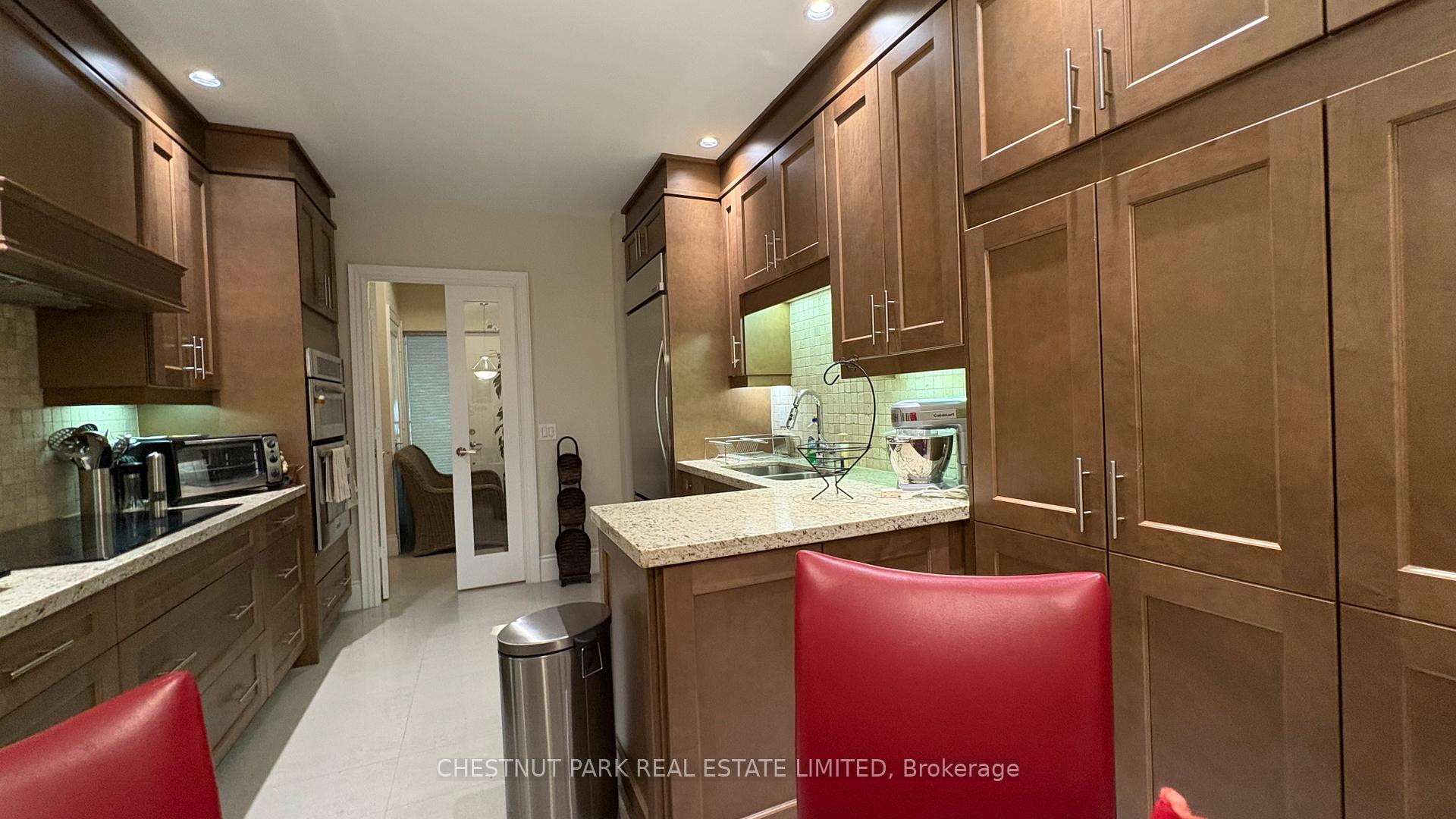 Photo 10 of Unit Th3, 500 Doris Avenue, North York, Willowdale East — HOMEH