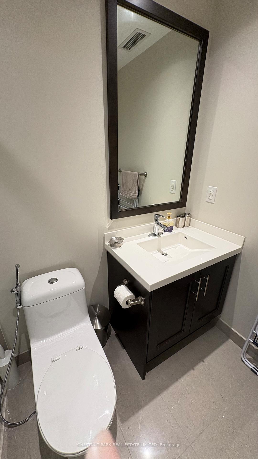 Photo 23 of Unit Th3, 500 Doris Avenue, North York, Willowdale East — HOMEH