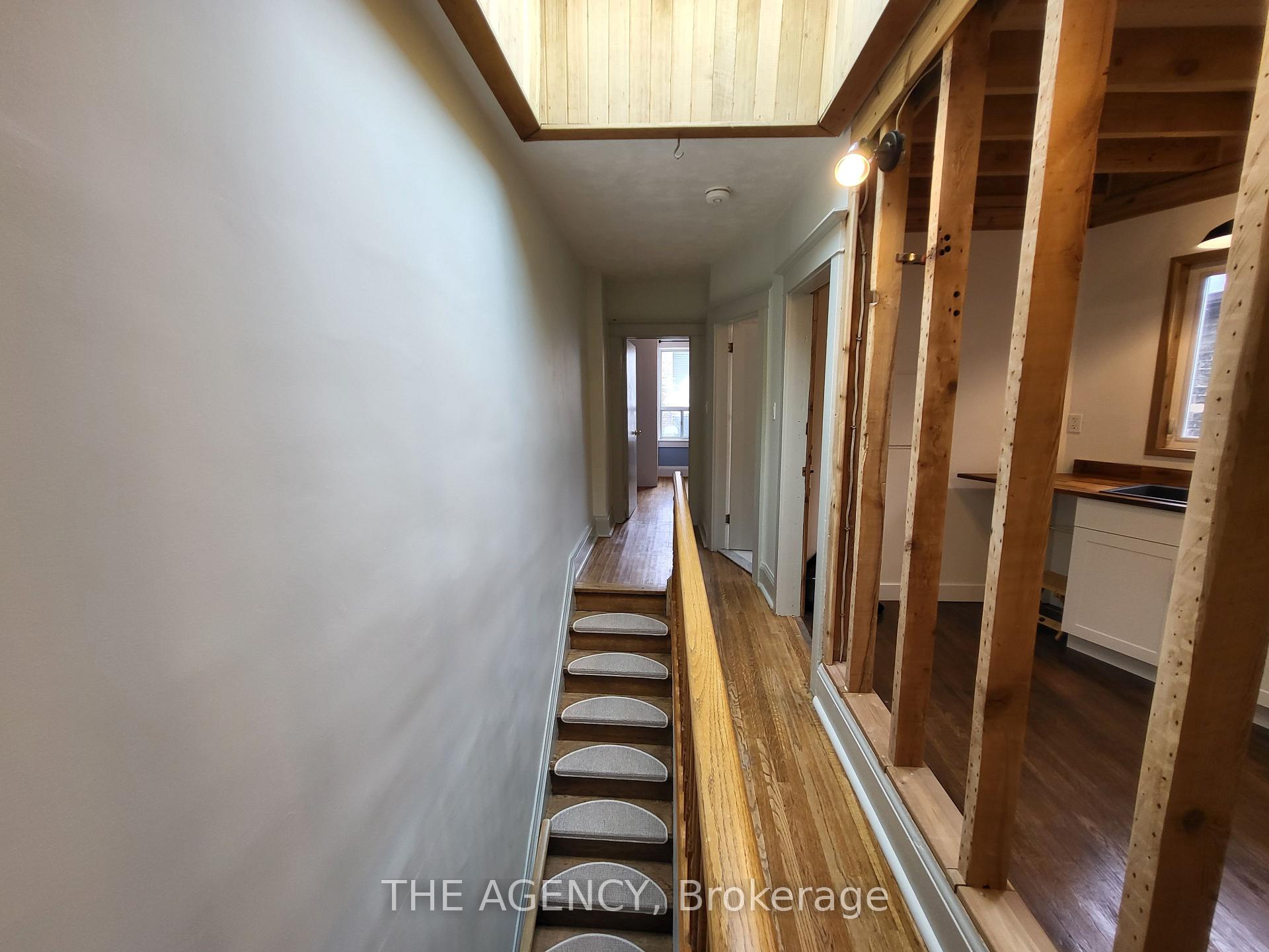 Photo 13 of Unit #upper, 613 Delaware Avenue, Toronto, Wychwood — HOMEH