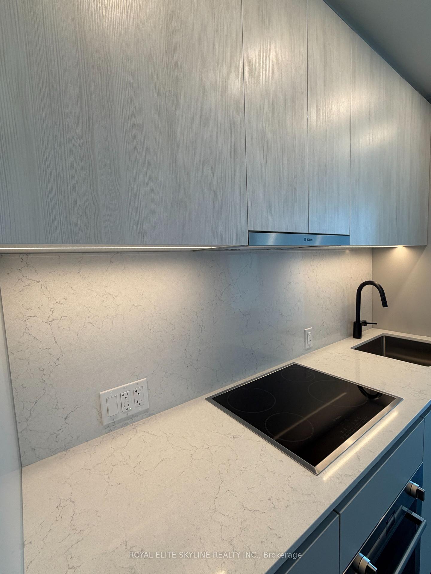 Photo 12 of Unit 4510, 609 Sherbourne Street, Toronto, North St. James Town — HOMEH