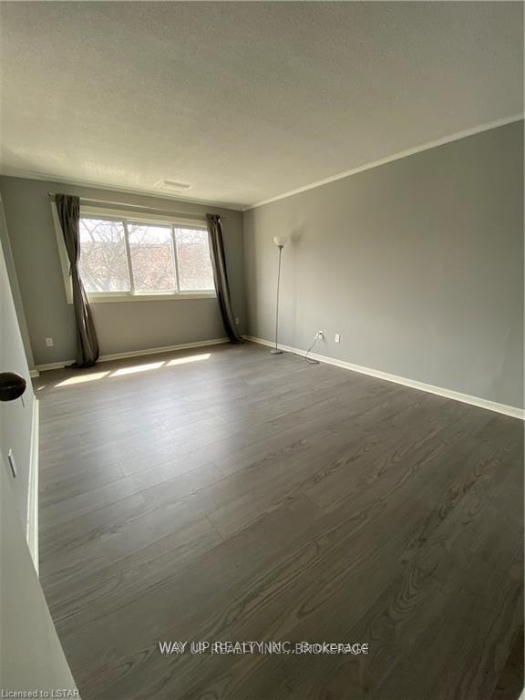 Photo 5 of Unit 30, 730 Wilkins Street, London, South R — HOMEH