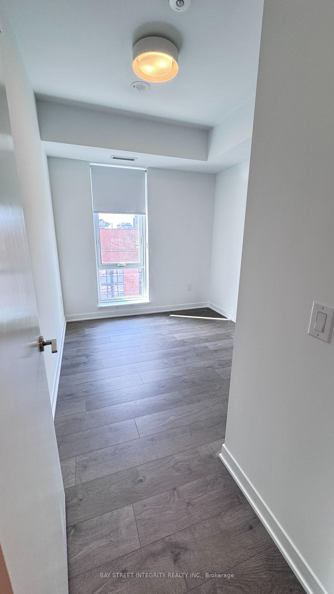 Photo 6 of Unit 903, 10 Oak Street, Toronto, Regent Park — HOMEH