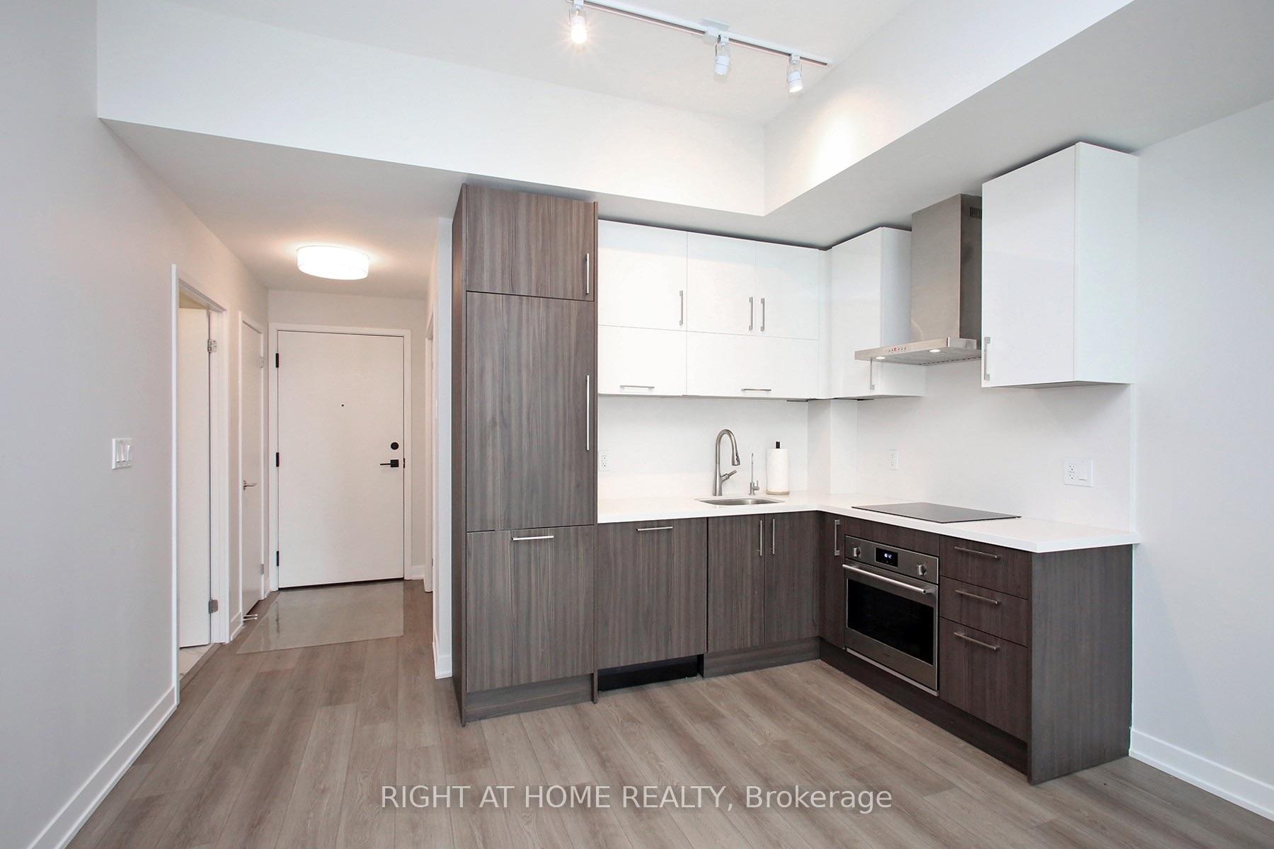 Photo 2 of Unit C914, 38 Simcoe Promenade, Markham, Unionville — HOMEH
