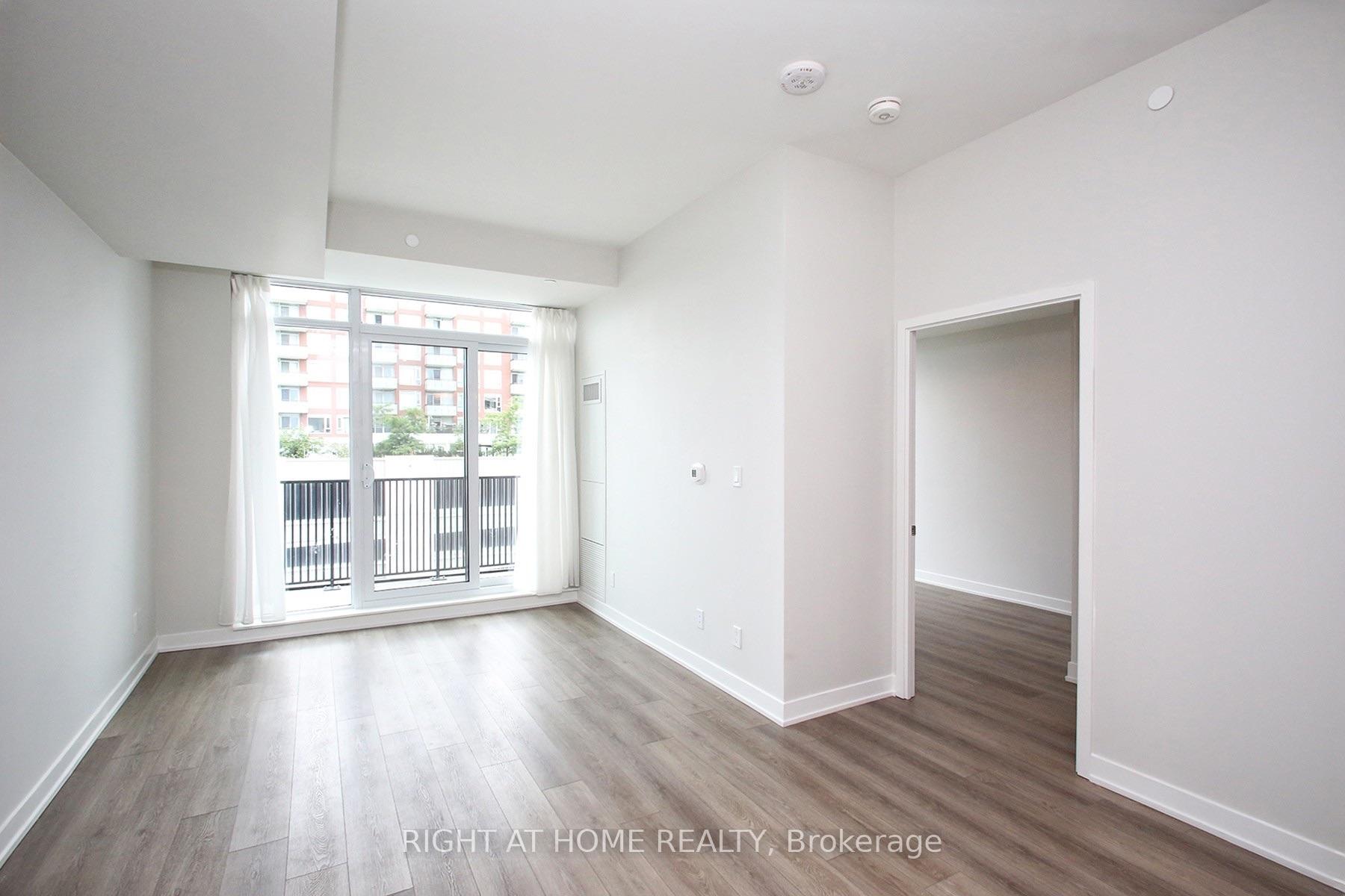 Photo 5 of Unit C914, 38 Simcoe Promenade, Markham, Unionville — HOMEH