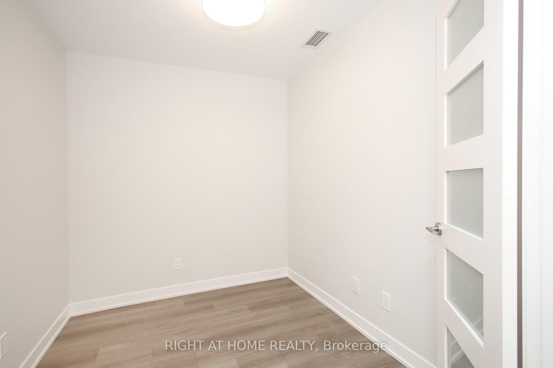 Photo 12 of Unit C914, 38 Simcoe Promenade, Markham, Unionville — HOMEH
