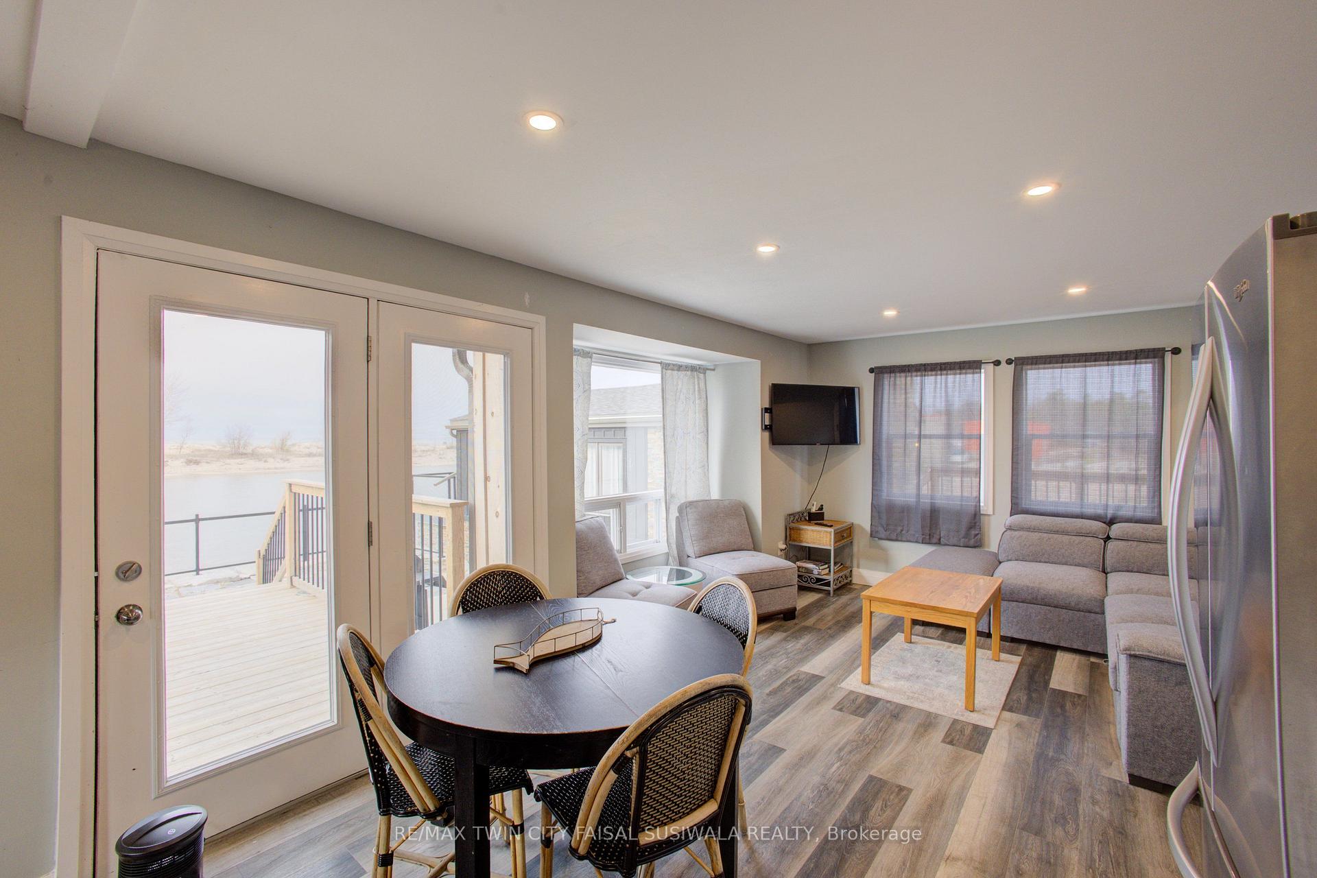 Photo 40 of 2 Browns Lane, Wasaga Beach — HOMEH