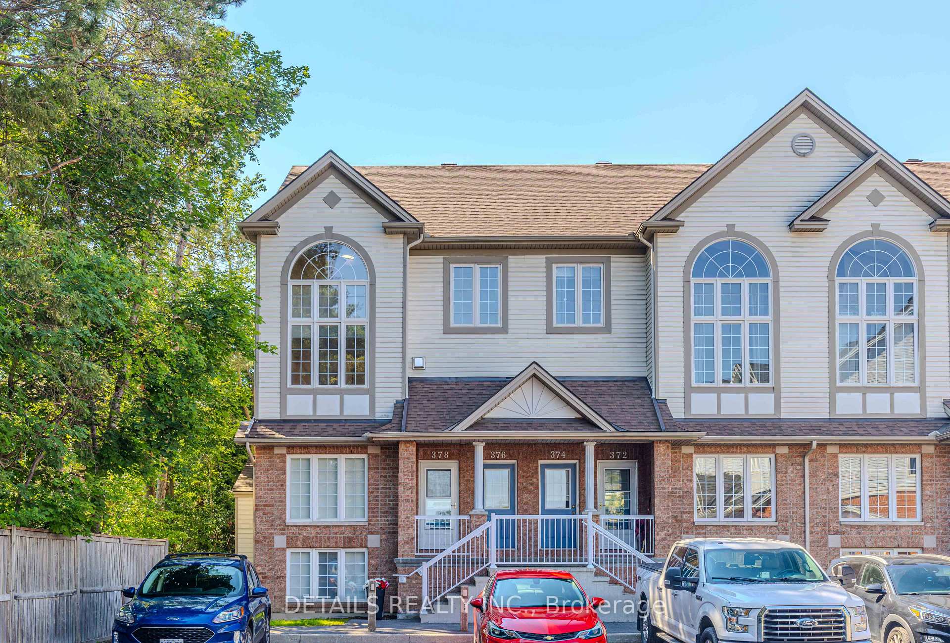 Front of Unit 20, 376 Wiffen Private