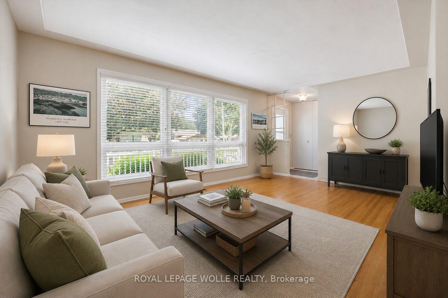 Photo 8 of 14 Ruskview Road, Kitchener, Forest Hill — HOMEH