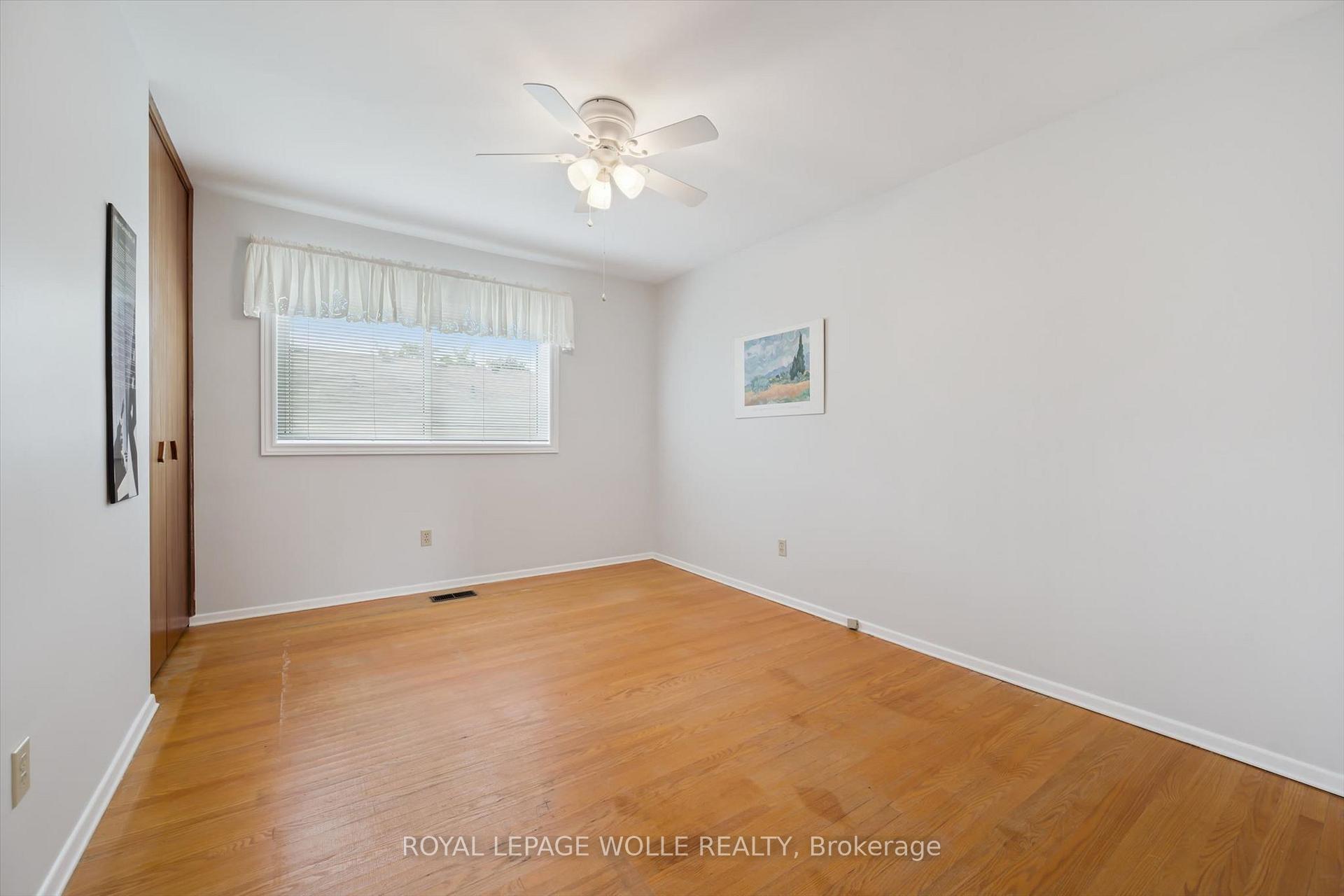 Photo 21 of 14 Ruskview Road, Kitchener, Forest Hill — HOMEH