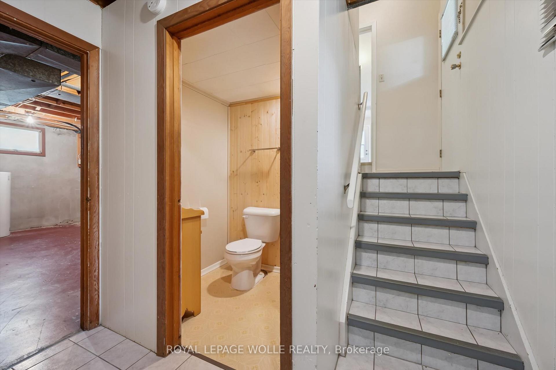 Photo 37 of 14 Ruskview Road, Kitchener, Forest Hill — HOMEH