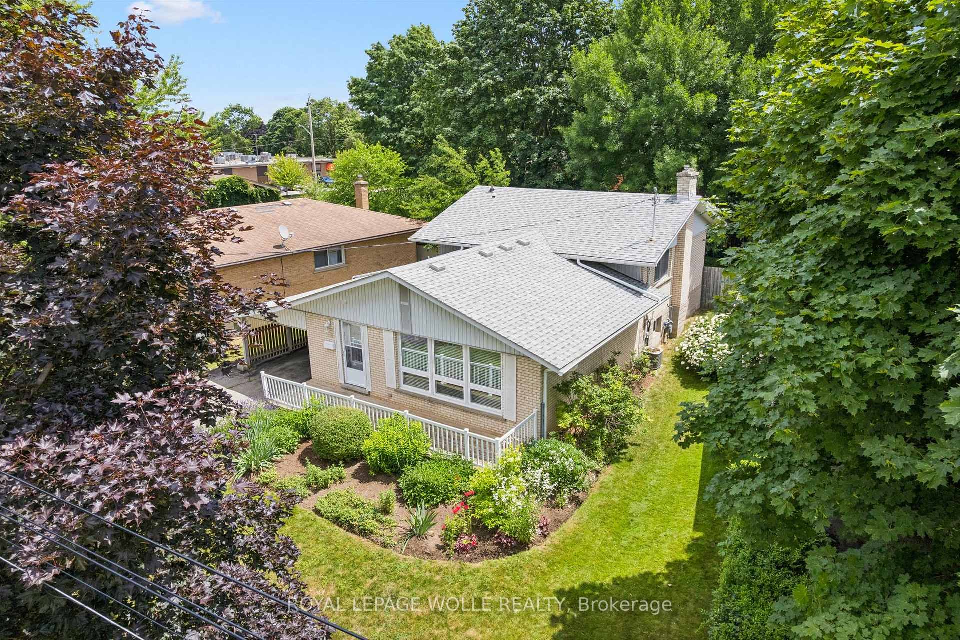 Photo 45 of 14 Ruskview Road, Kitchener, Forest Hill — HOMEH