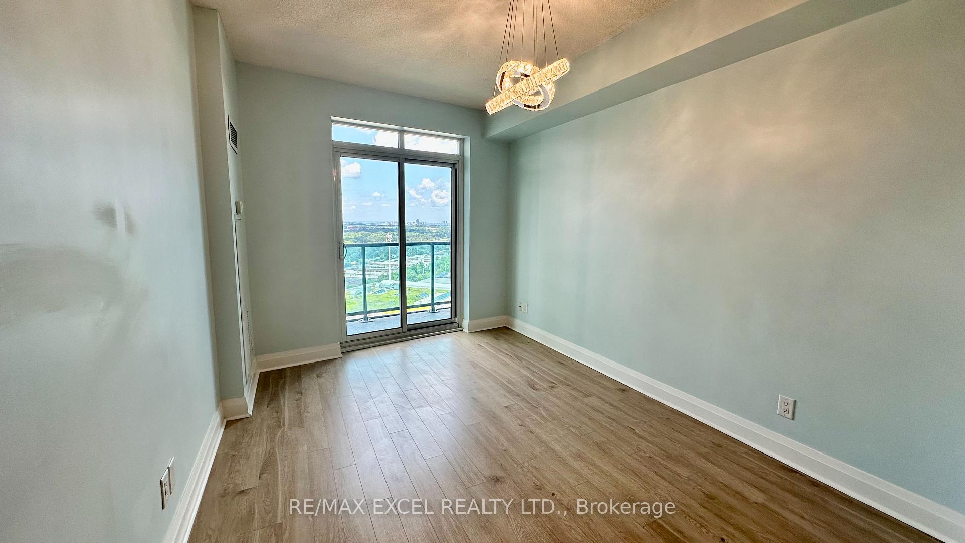 Photo 6 of Unit 1106, 7171 Yonge Street, Markham, Grandview — HOMEH
