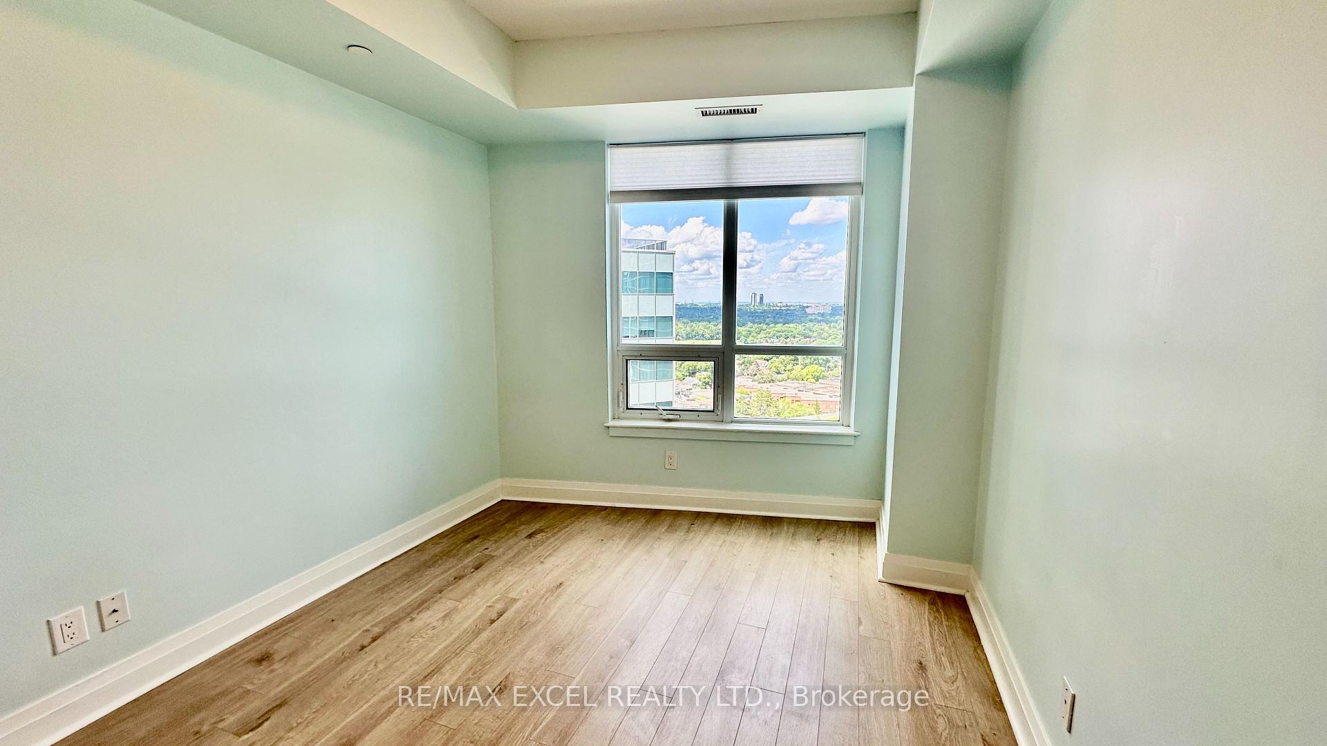 Photo 7 of Unit 1106, 7171 Yonge Street, Markham, Grandview — HOMEH