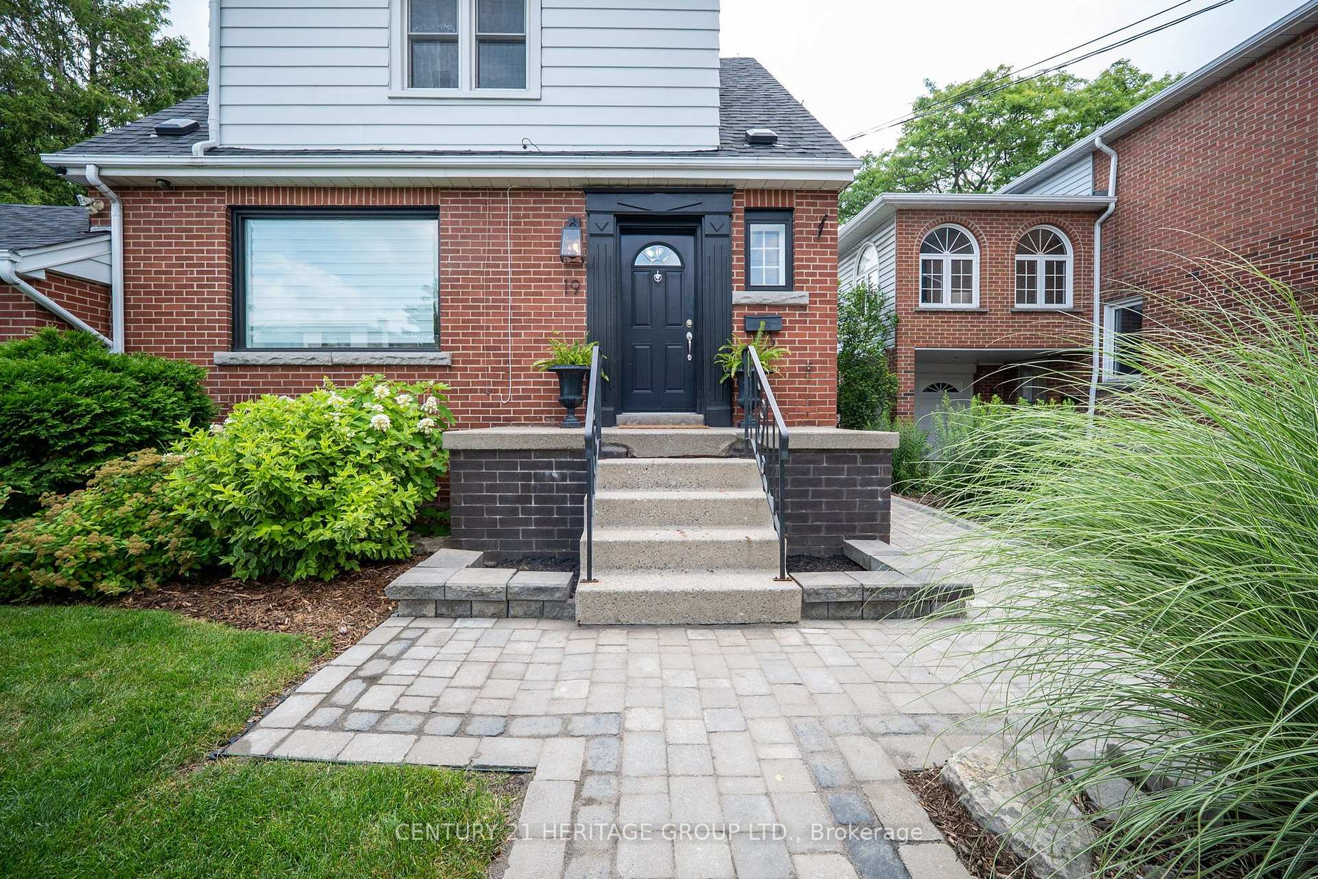 Photo 2 of 19 East 34th Street, Hamilton, Raleigh — HOMEH