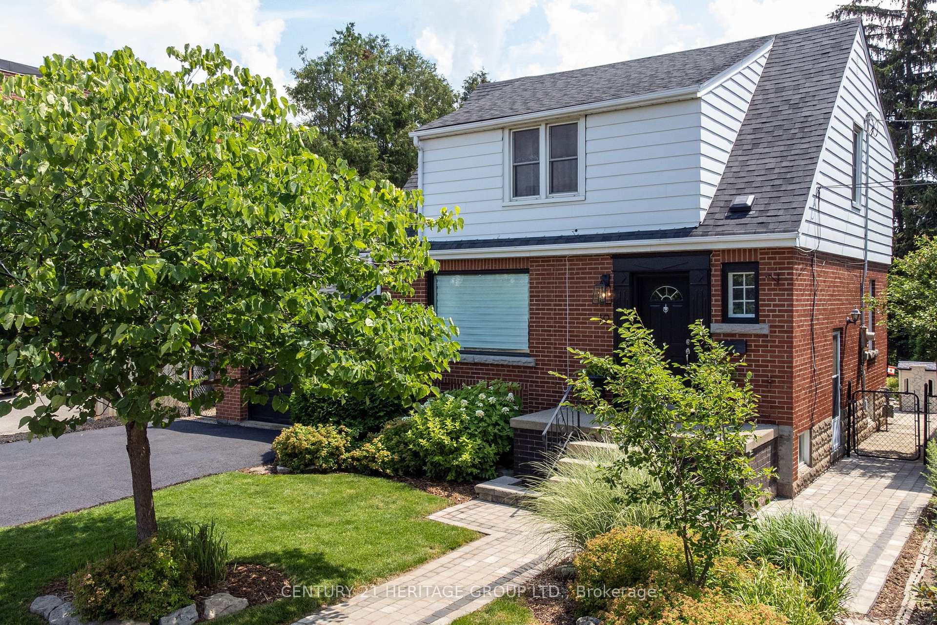 Photo 3 of 19 East 34th Street, Hamilton, Raleigh — HOMEH