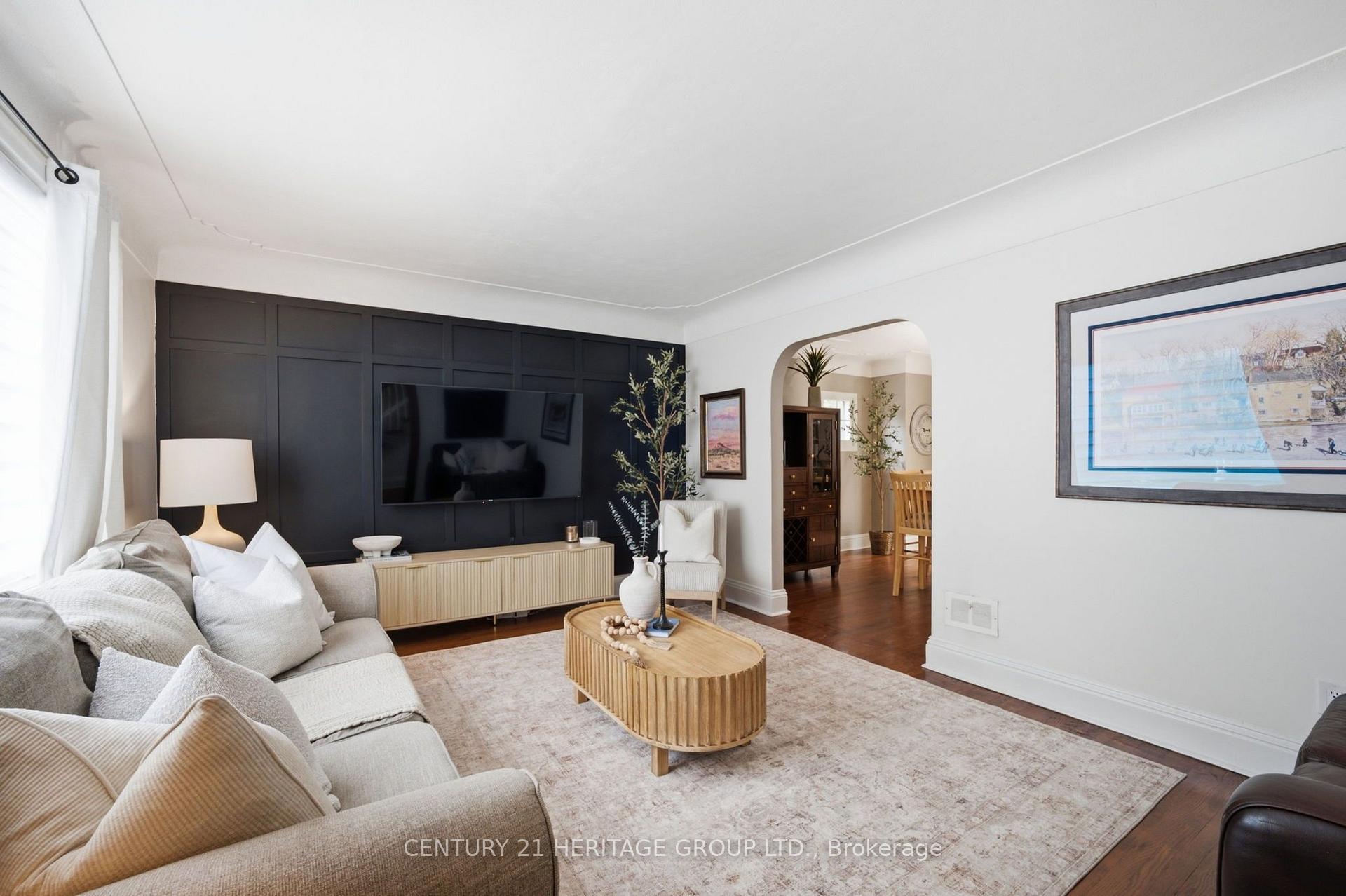 Photo 7 of 19 East 34th Street, Hamilton, Raleigh — HOMEH
