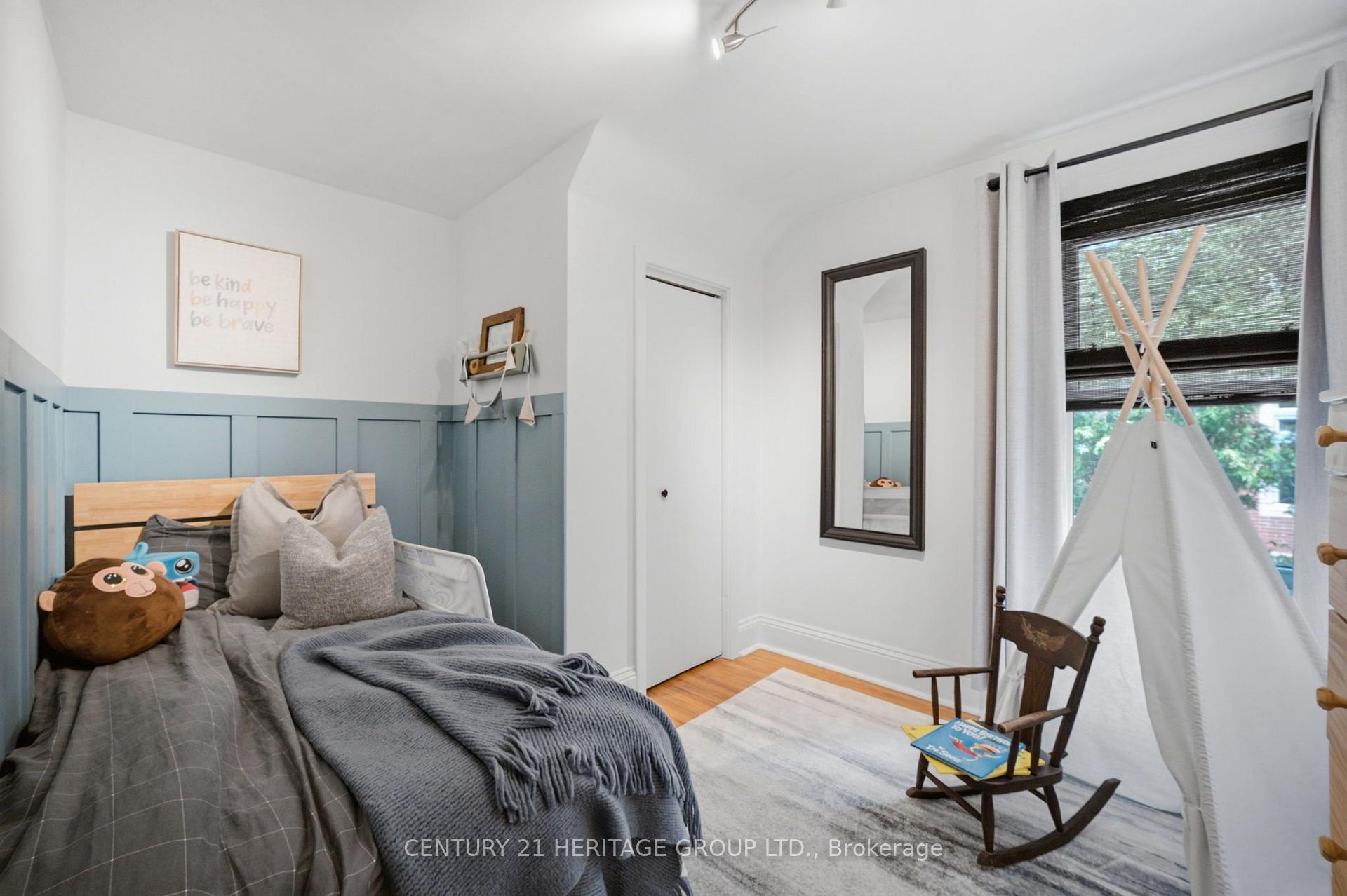 Photo 23 of 19 East 34th Street, Hamilton, Raleigh — HOMEH