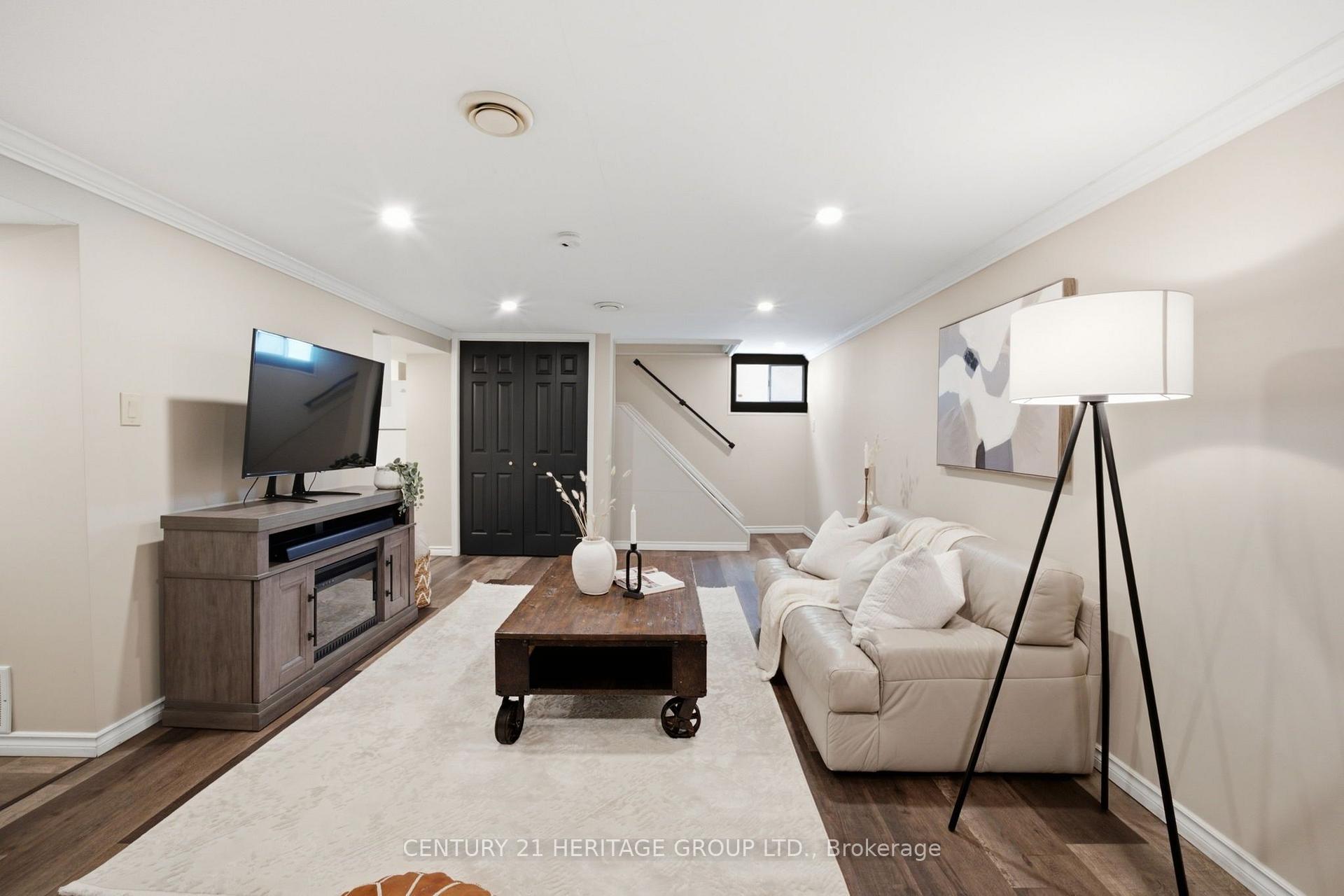 Photo 32 of 19 East 34th Street, Hamilton, Raleigh — HOMEH