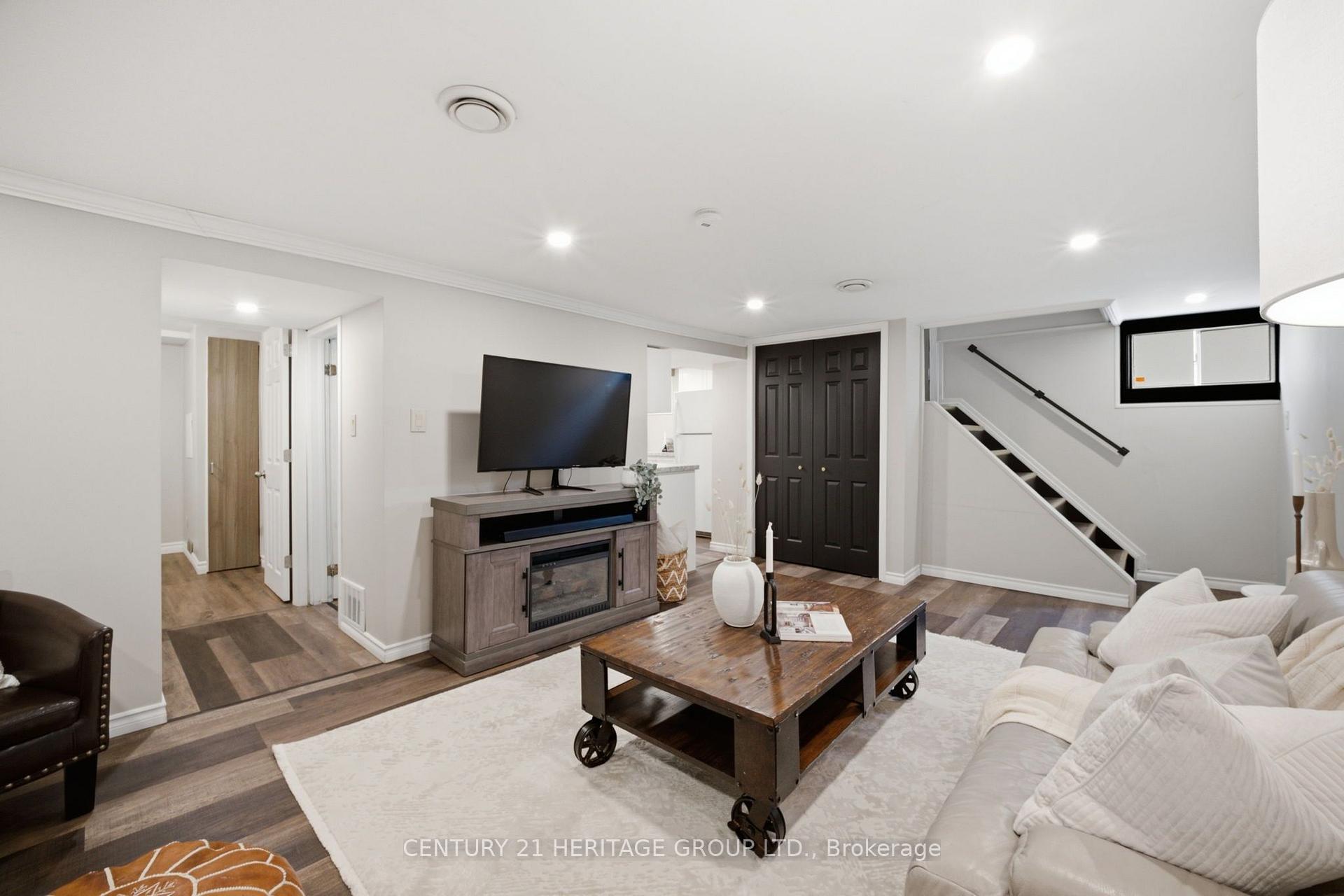 Photo 33 of 19 East 34th Street, Hamilton, Raleigh — HOMEH