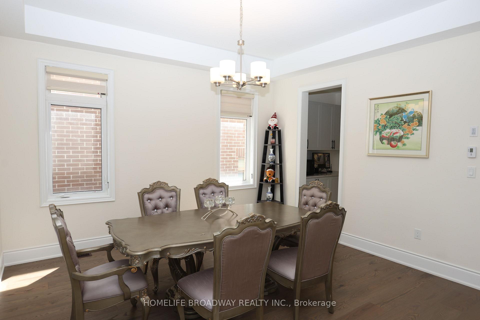 Photo 7 of 11 David Dunlap Boulevard, Richmond Hill, Observatory — HOMEH