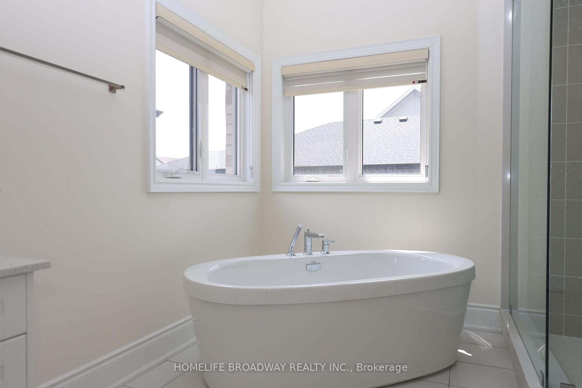 Photo 17 of 11 David Dunlap Boulevard, Richmond Hill, Observatory — HOMEH