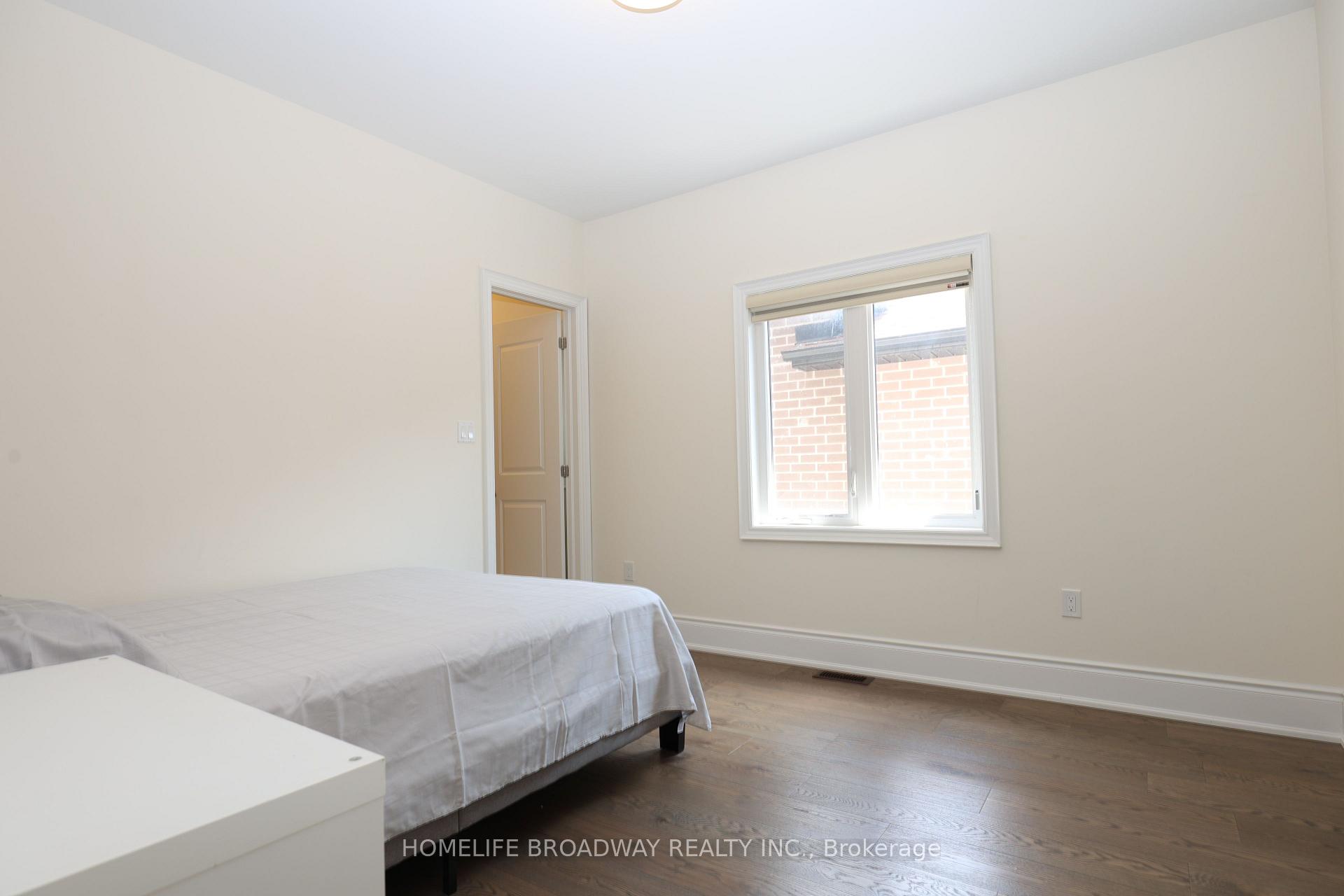 Photo 20 of 11 David Dunlap Boulevard, Richmond Hill, Observatory — HOMEH