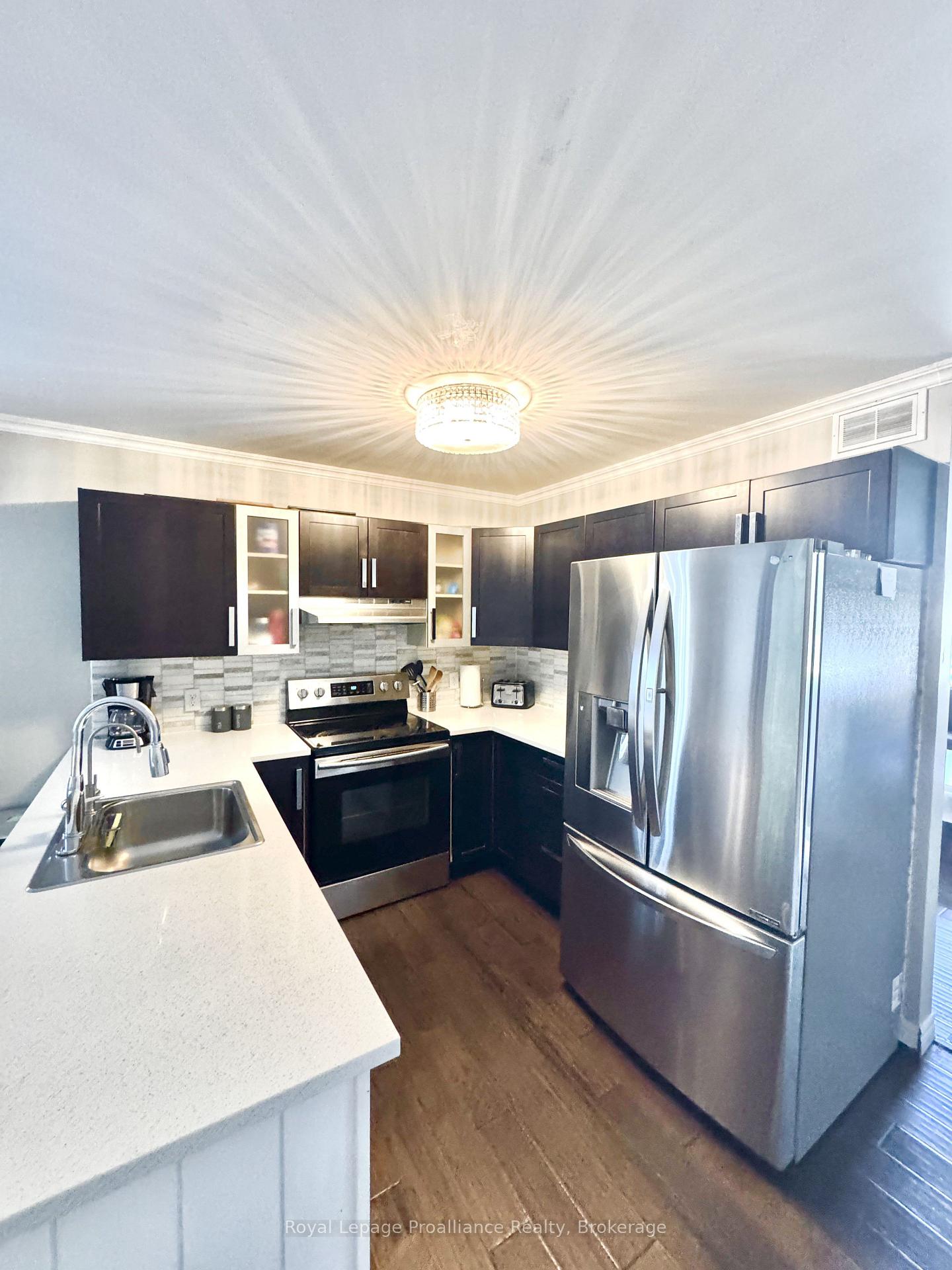 Photo 12 of 19 Briardale Boulevard, Quinte West, Trenton Ward — HOMEH