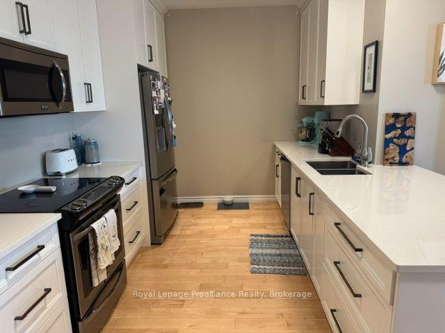 Photo 1 of Unit 411, 199 Front Street, Belleville, Belleville Ward — HOMEH