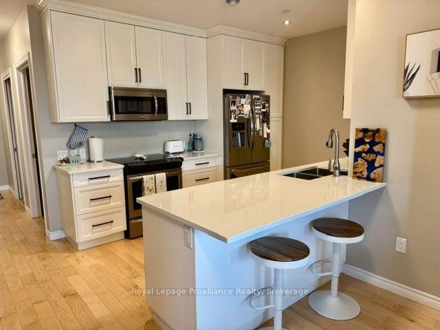 Photo 2 of Unit 411, 199 Front Street, Belleville, Belleville Ward — HOMEH