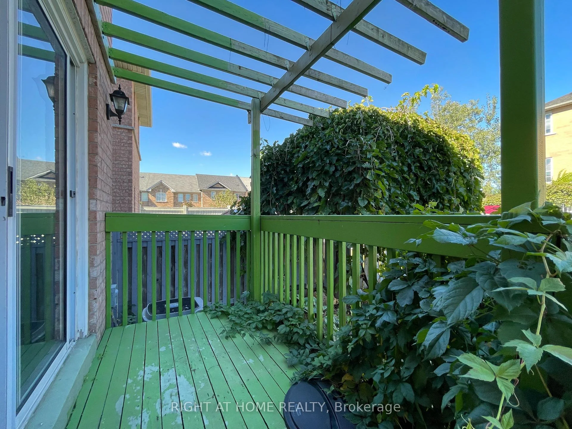 Photo 19 of 106 Novella Road, Vaughan, Patterson — HOMEH