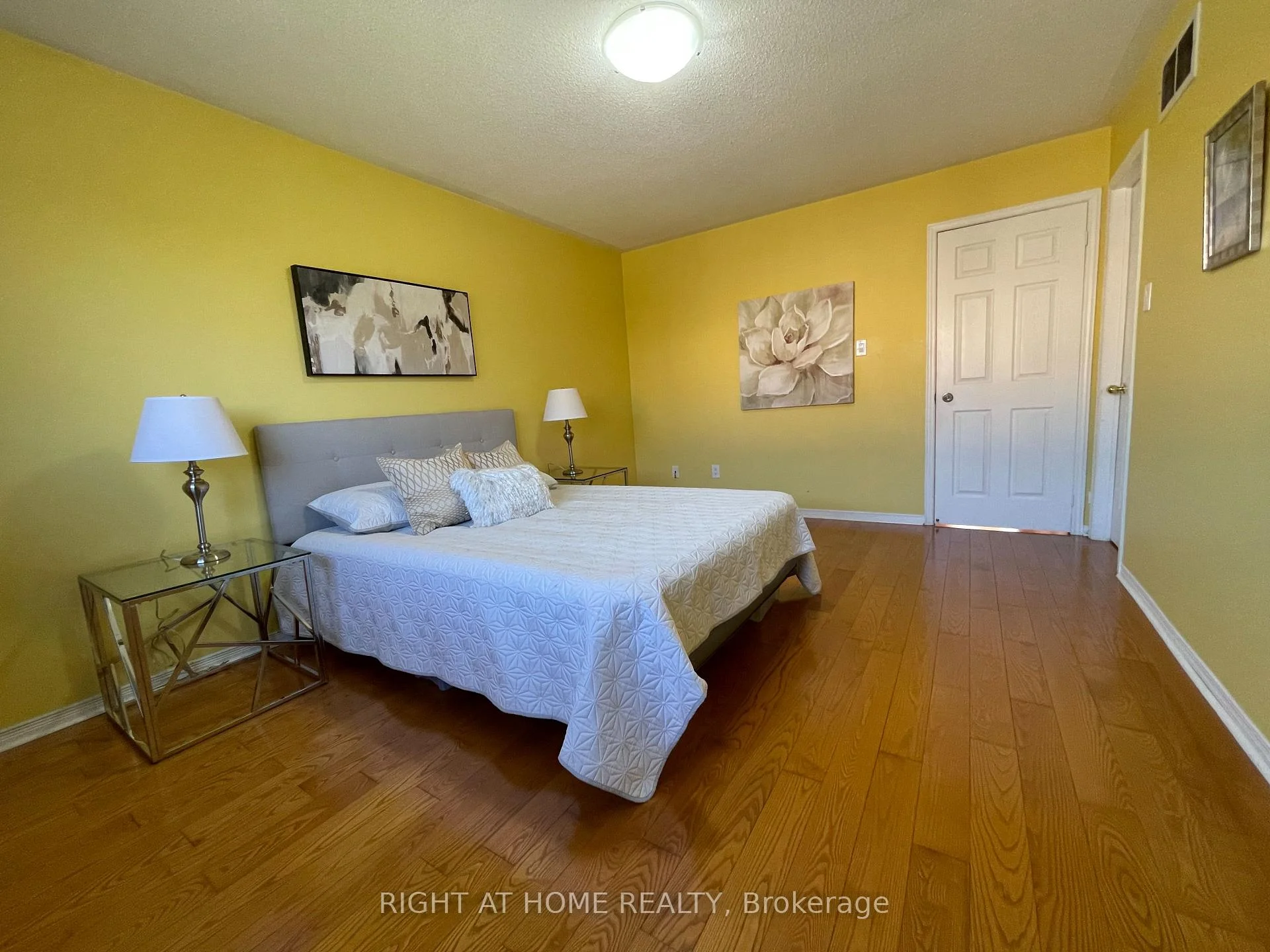 Photo 27 of 106 Novella Road, Vaughan, Patterson — HOMEH