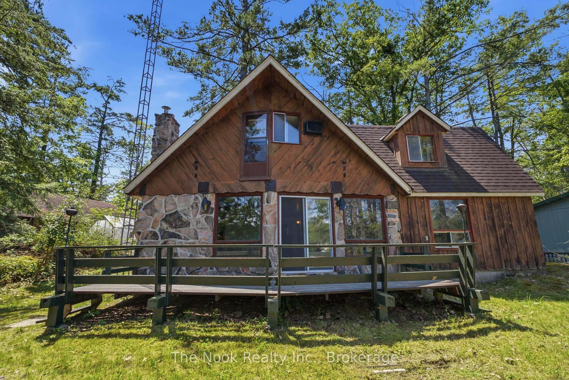 Photo 11 of 69 Island Drive, Trent Lakes — HOMEH