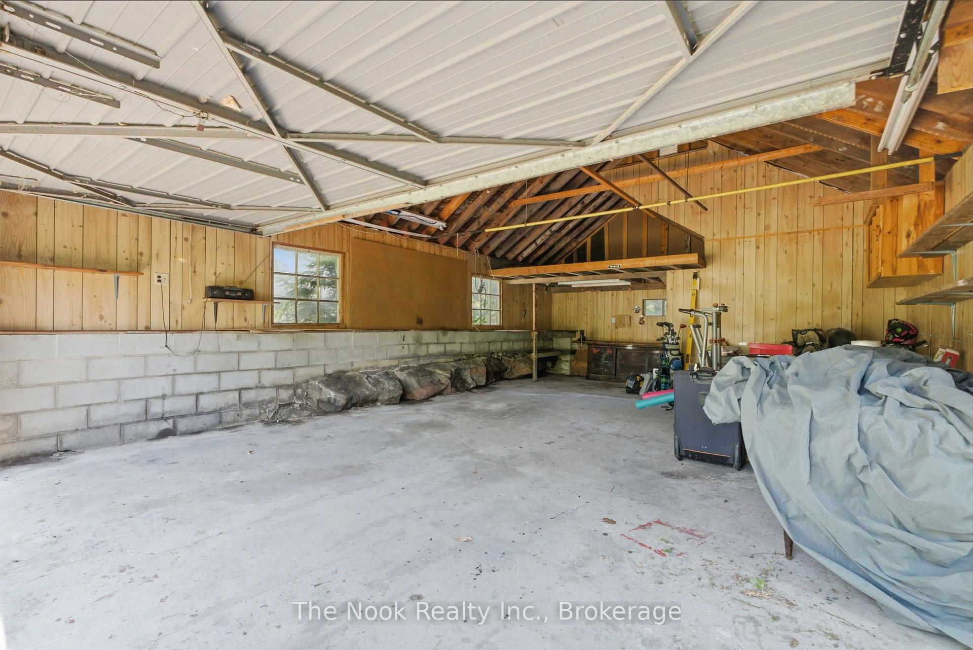 Photo 37 of 69 Island Drive, Trent Lakes — HOMEH