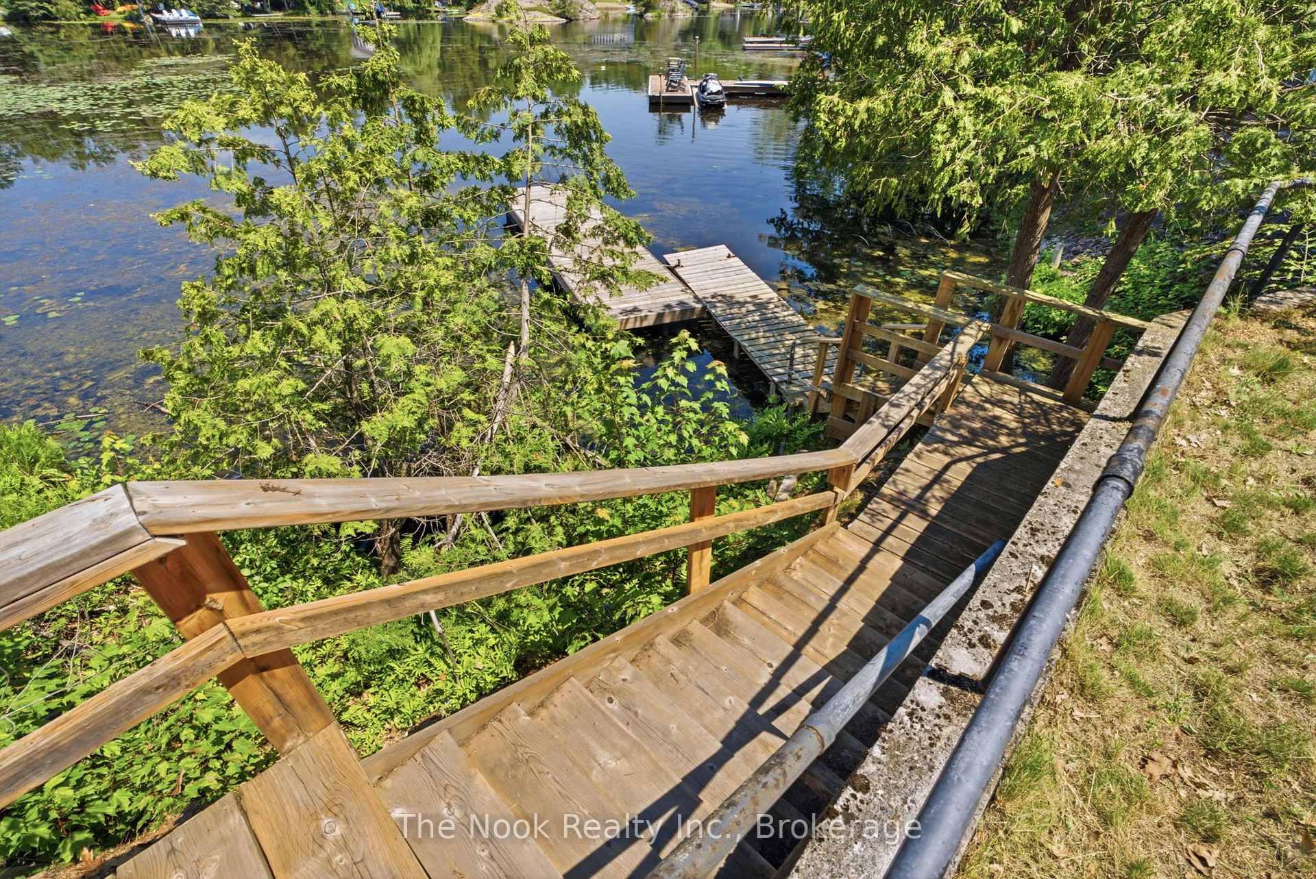 Photo 40 of 69 Island Drive, Trent Lakes — HOMEH