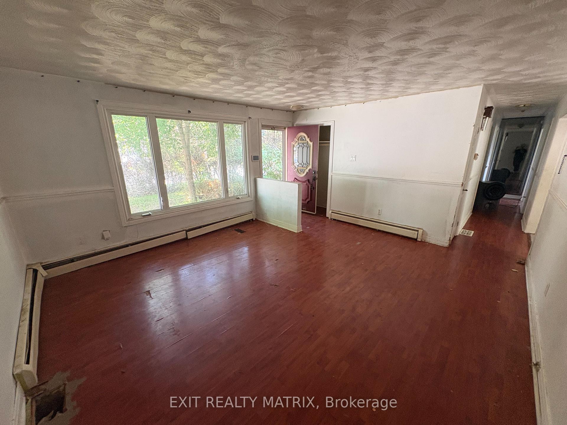 Photo 2 of 152 Herbert Street, The Nation, Limoges — HOMEH