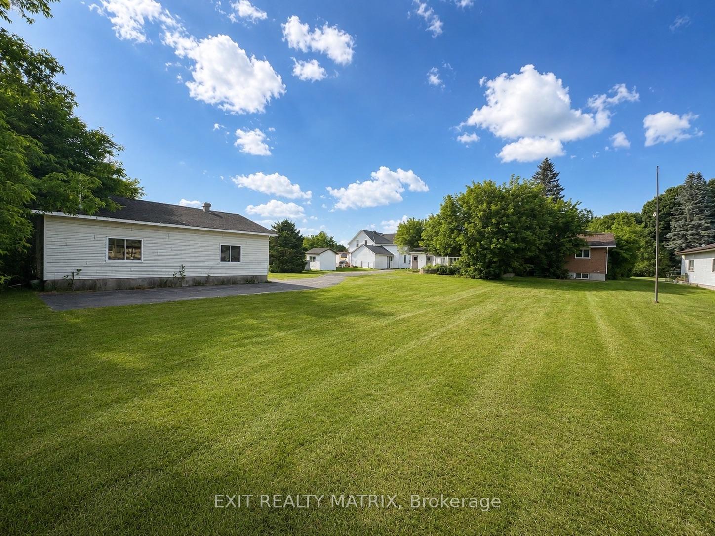 Photo 19 of 152 Herbert Street, The Nation, Limoges — HOMEH