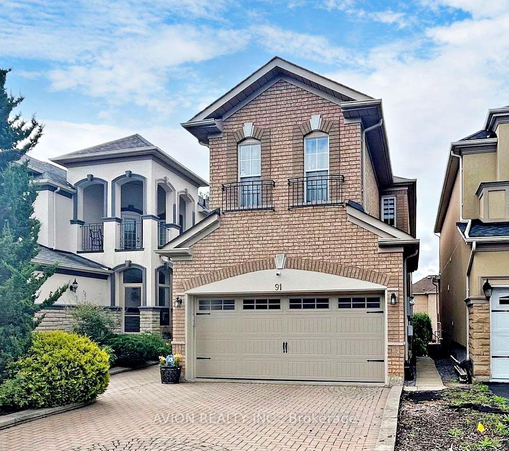 Front of Unit Lower, 91 Ridgeway Court