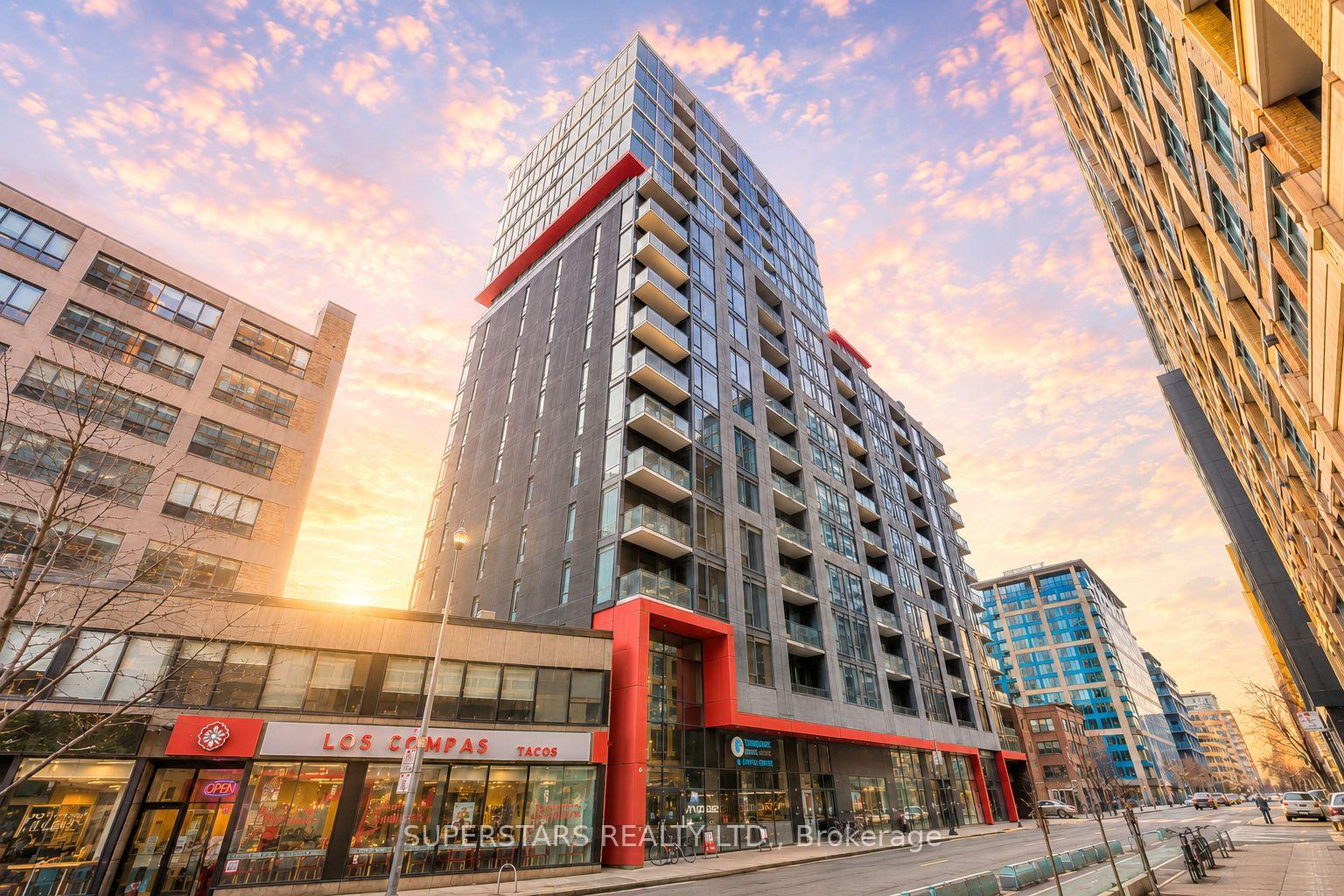 Front of Unit 311, 435 Richmond Street W