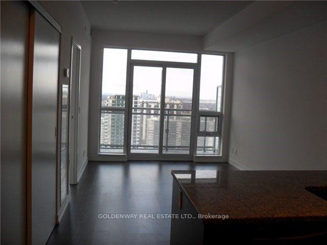 Photo 4 of Unit 2604, 89 Dunfield Avenue, Toronto, Mount Pleasant West — HOMEH