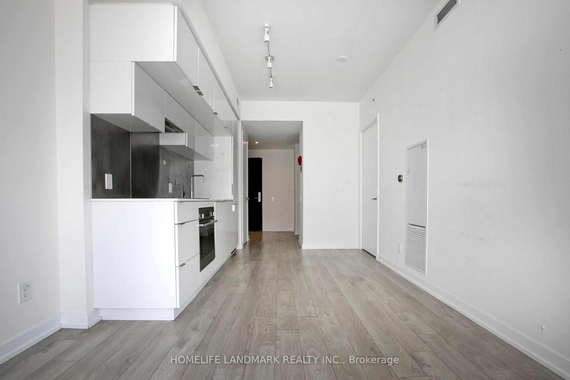 Photo 5 of Unit 3312, 185 Roehampton Avenue, Toronto, Mount Pleasant West — HOMEH