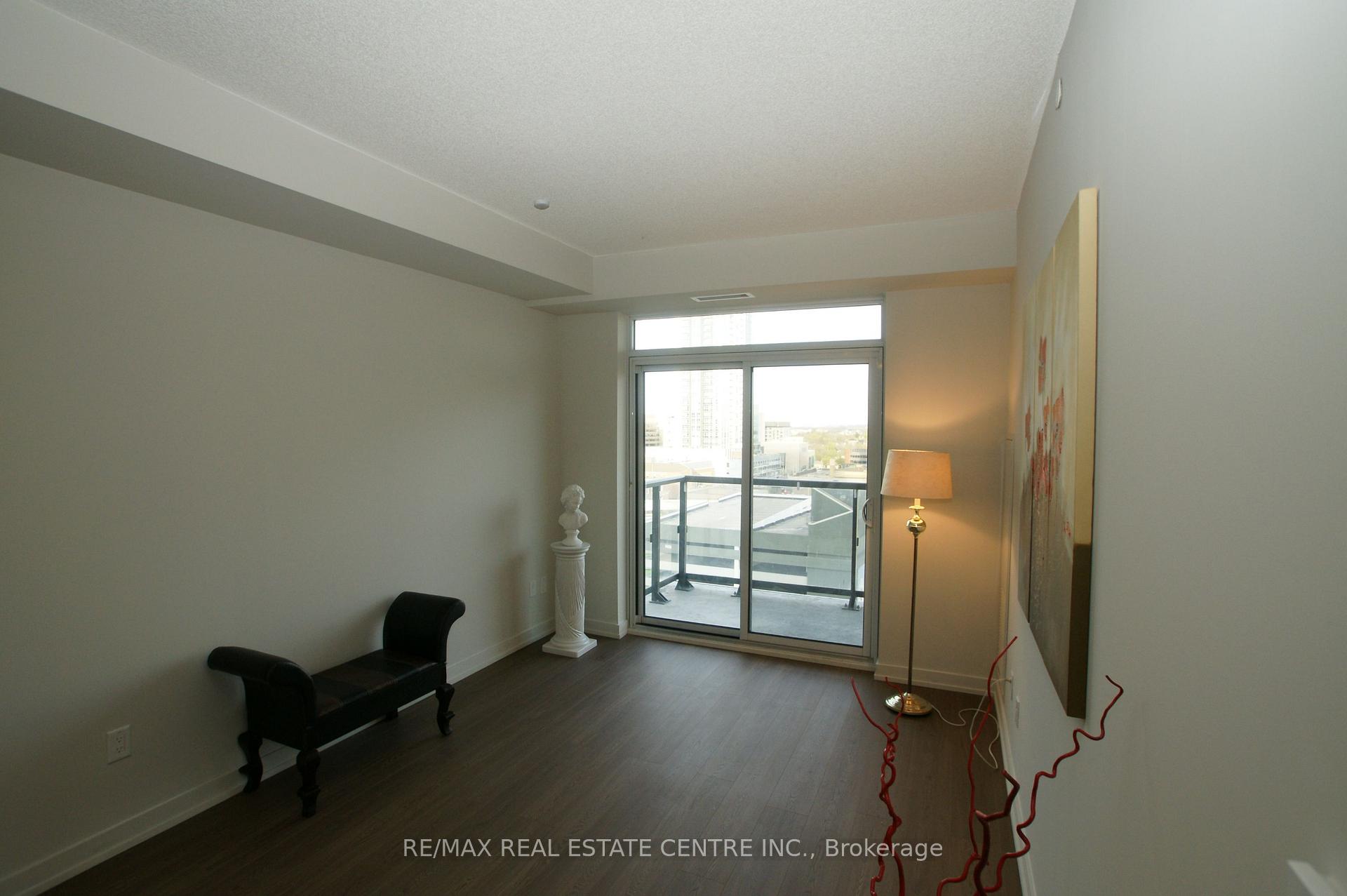 Photo 9 of Unit 1006, 55 Duke Street W, Kitchener, City Commercial Core — HOMEH