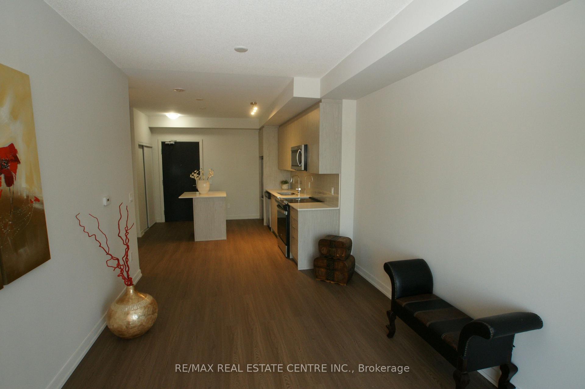 Photo 10 of Unit 1006, 55 Duke Street W, Kitchener, City Commercial Core — HOMEH