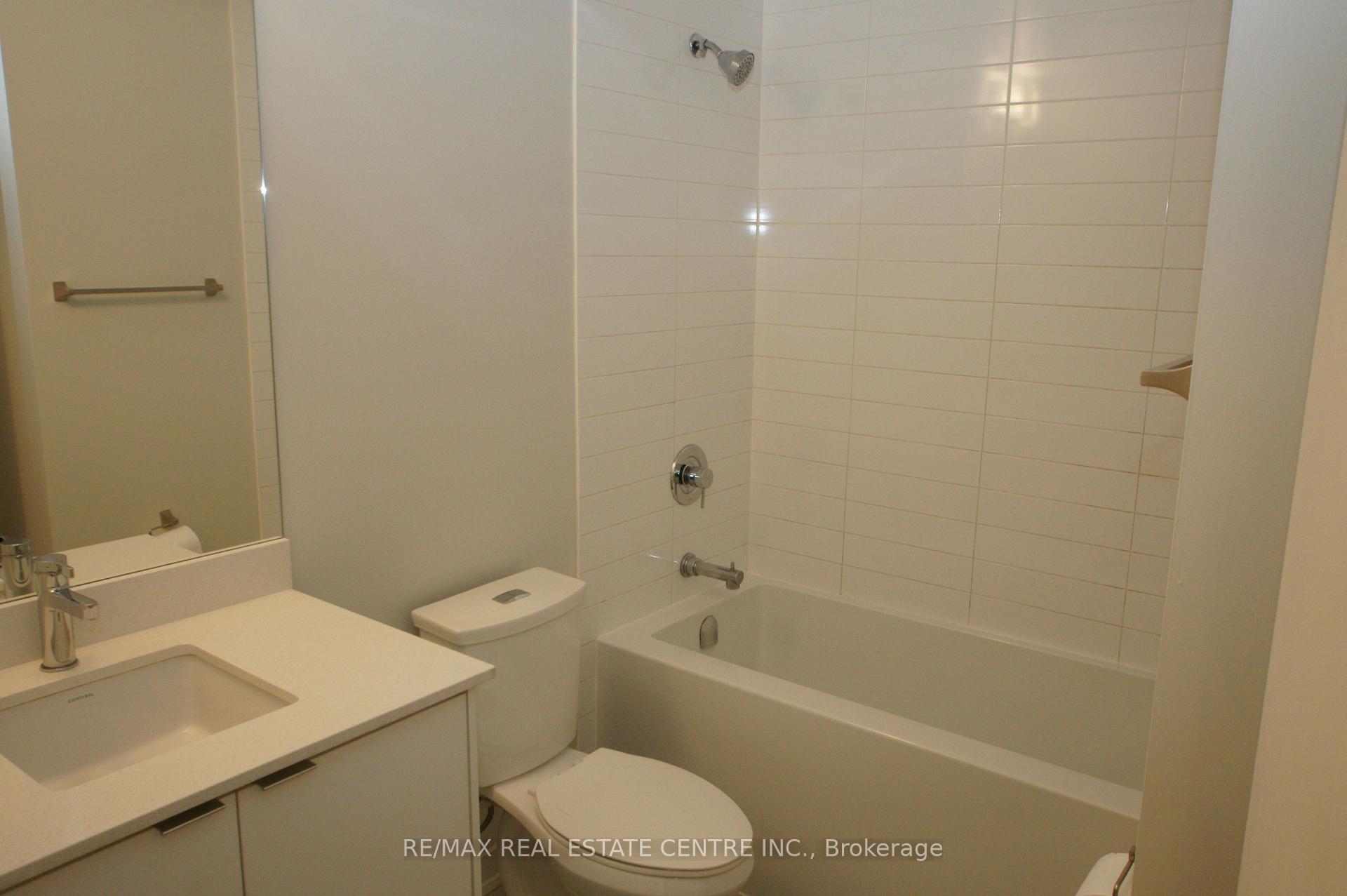 Photo 16 of Unit 1006, 55 Duke Street W, Kitchener, City Commercial Core — HOMEH