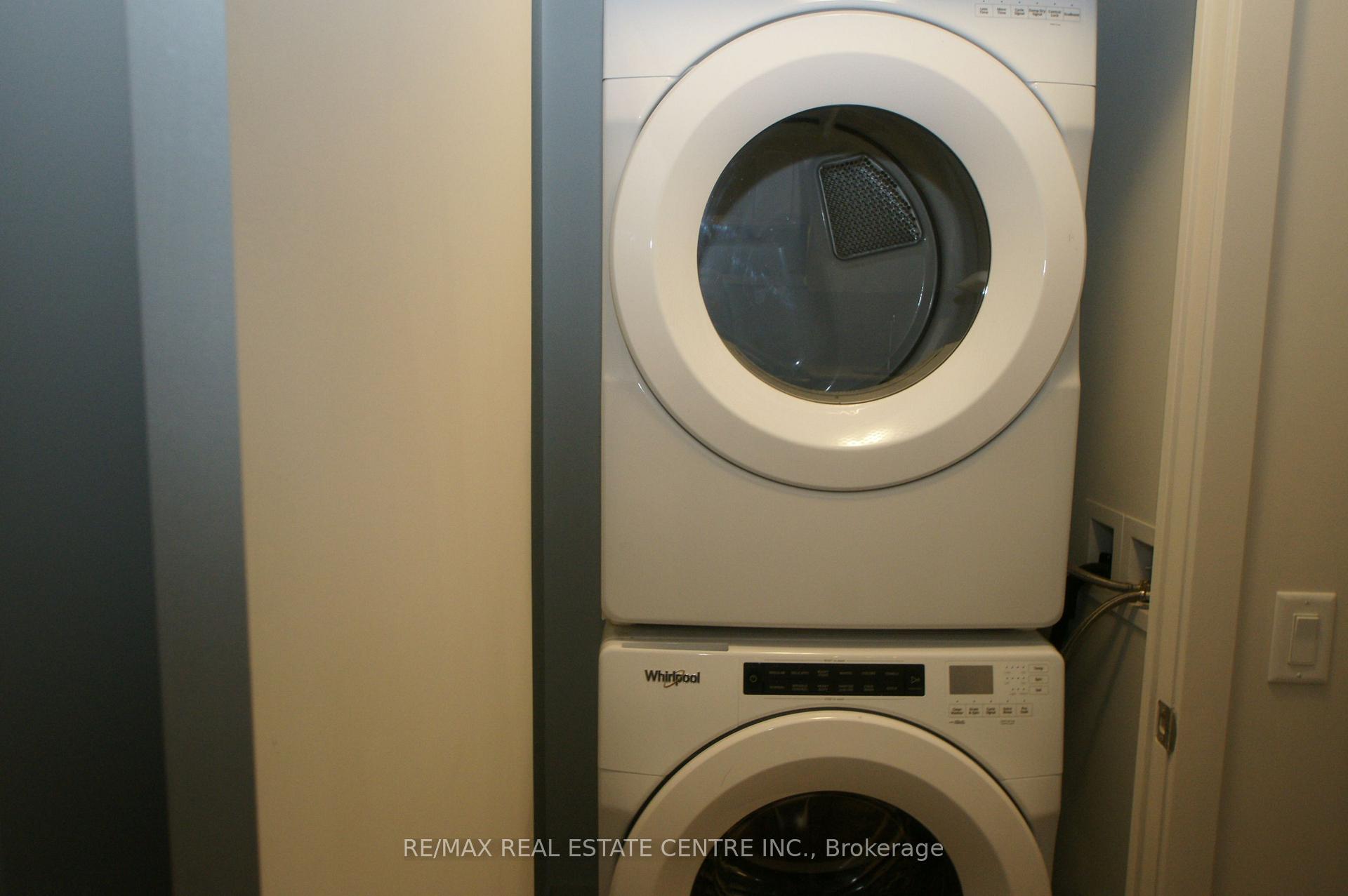 Photo 17 of Unit 1006, 55 Duke Street W, Kitchener, City Commercial Core — HOMEH