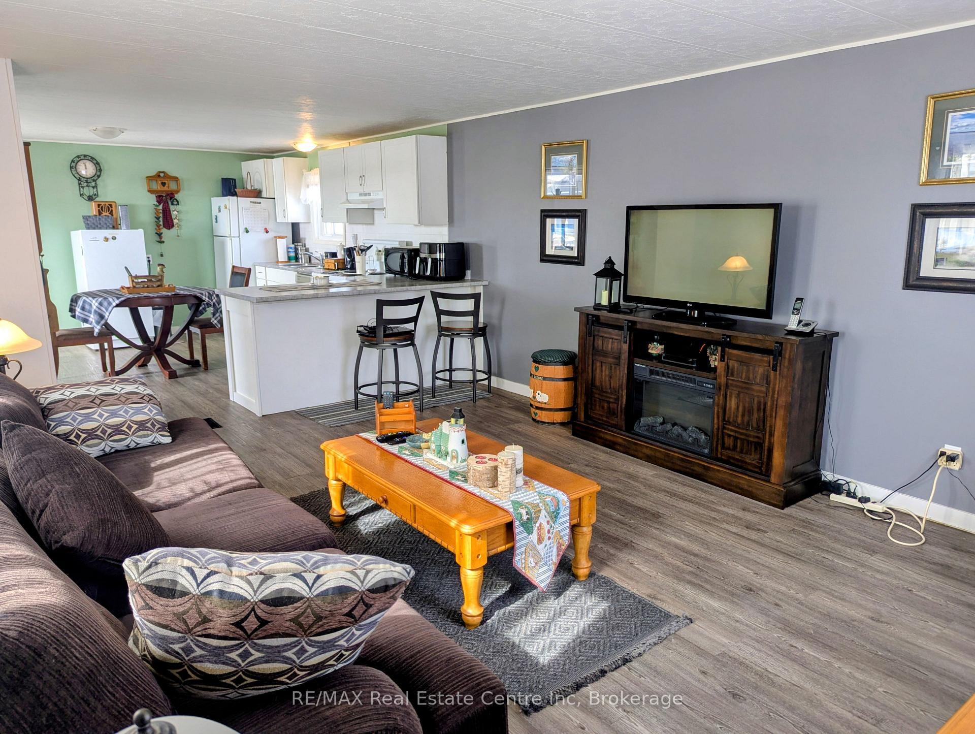 Photo 19 of 27 Cranberry Drive, Ashfield-Colborne-Wawanosh, Colborne — HOMEH