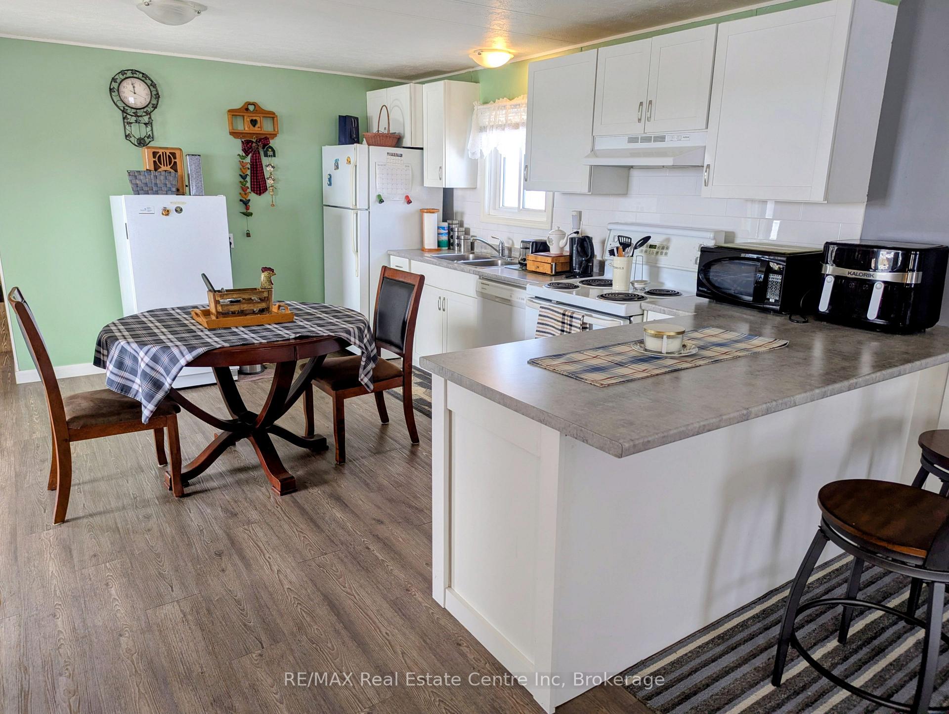 Photo 26 of 27 Cranberry Drive, Ashfield-Colborne-Wawanosh, Colborne — HOMEH