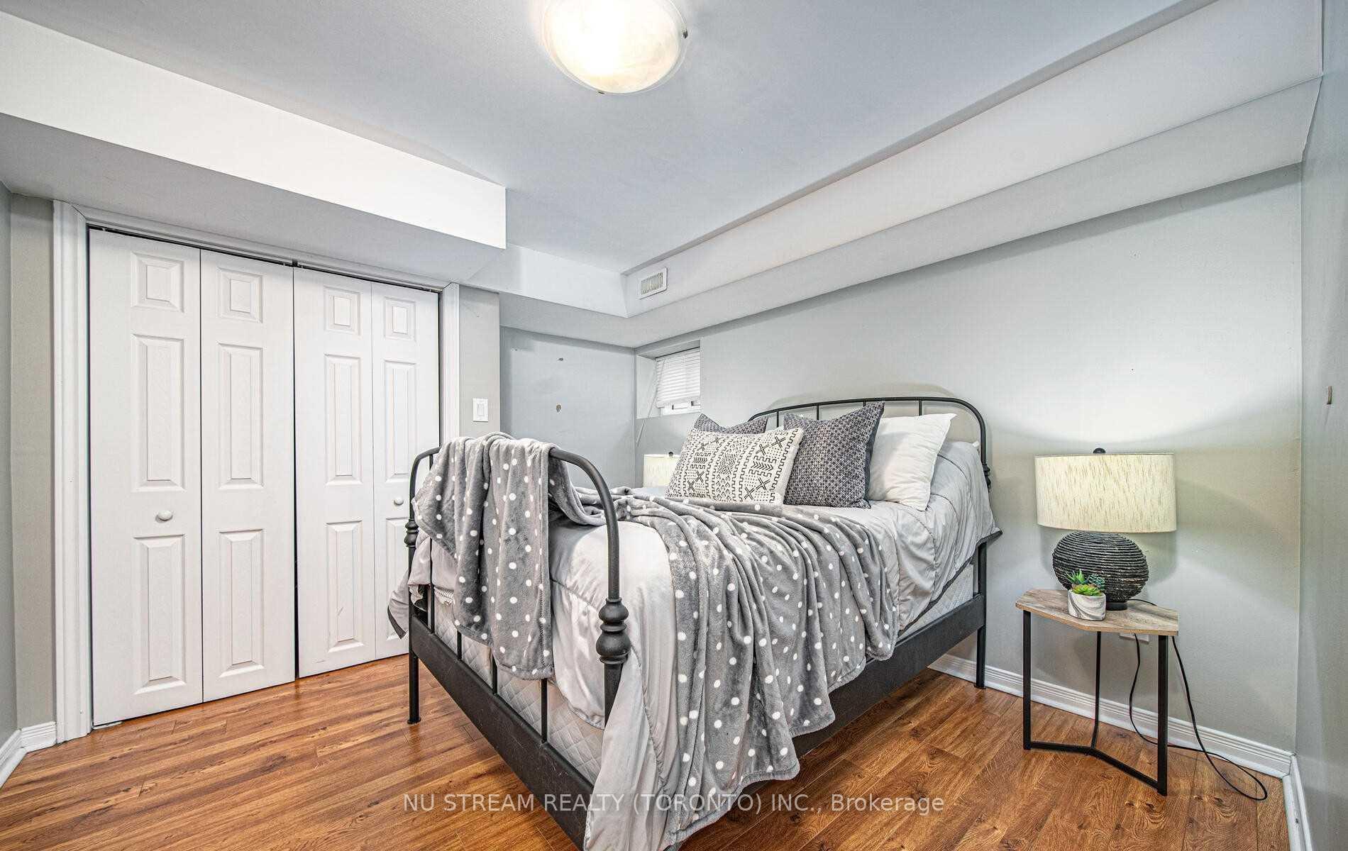 Photo 7 of 901 Lilac Terrace, Whitby, Downtown Whitby — HOMEH